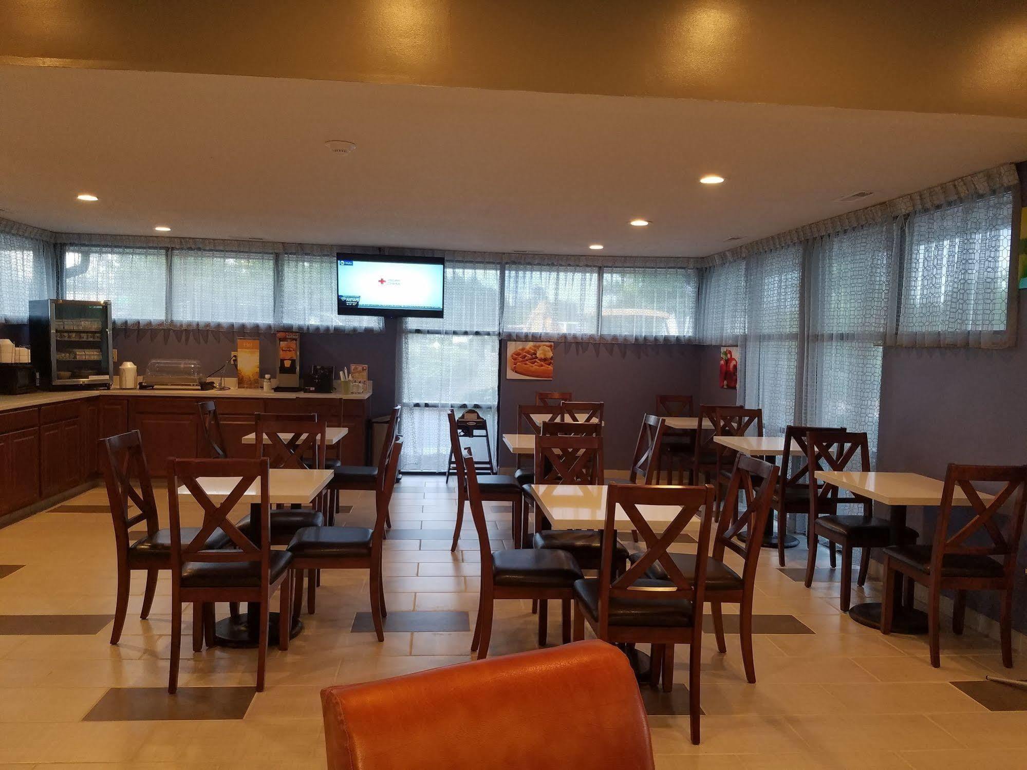 Quality Inn Aberdeen Esterno foto